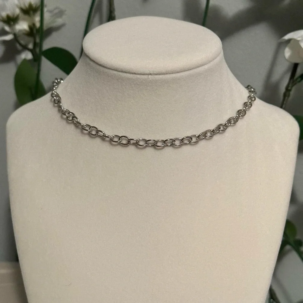 Vintage Cherry Pendant Choker Necklace for Women Party Wedding Jewelry Gift - Picture 8 of 10